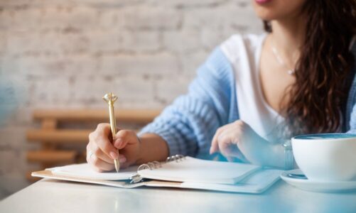 Chuk czy huk – jak piszemy to słowo?