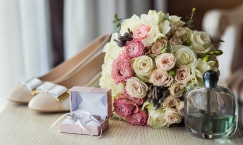 Ile kosztuje bukiet ślubny – przykładowe ceny i porady
